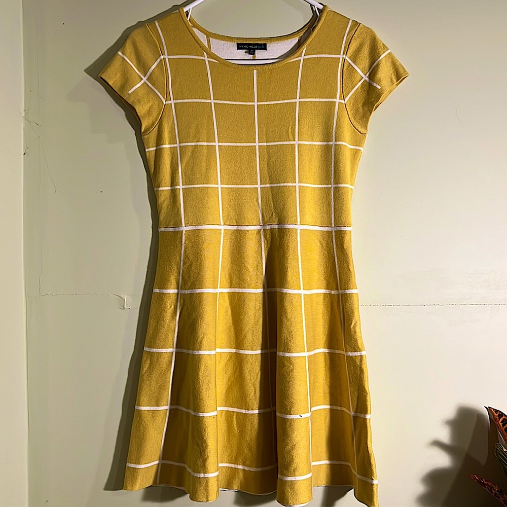 Cute Yellow Dress
